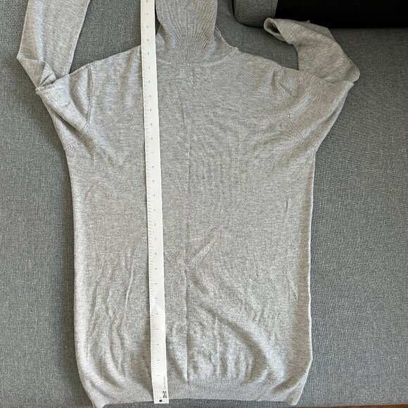 2/$20🛍OVS Light Grey Turtleneck Sweater Jumper - Picture 7 of 12